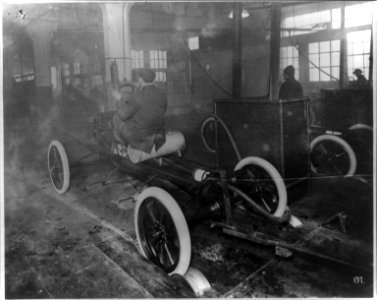Model T's coming off the assembly line at the Highland Park plant LCCN2011661047