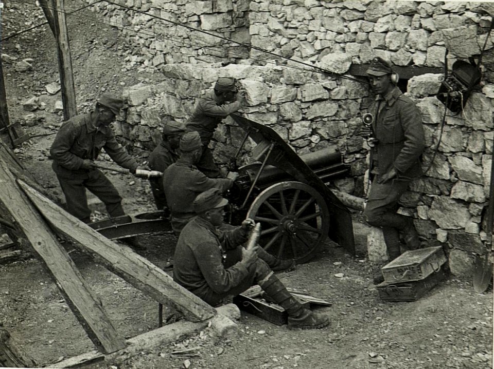 Modernes 7,5cm Gebirgsgeschütz Fanisturm. (BildID 15586282)