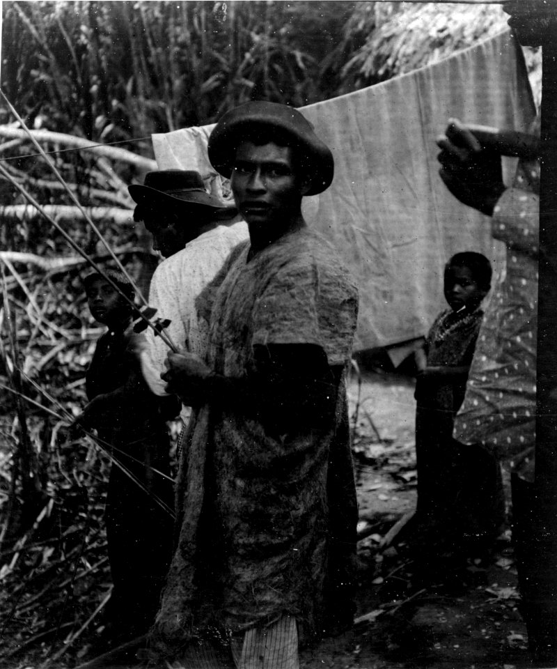 Moderniserade indianer. Sydamerika. Bolivia - SMVK - 005589