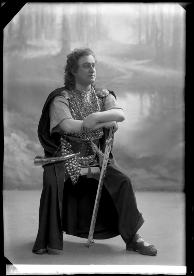 Modest Menzinsky in Ragnarök at Kungliga Operan 1907 - SMV - NM037
