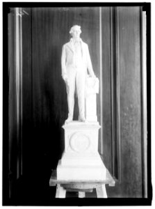 MODEL FOR UNIDENTIFIED STATUE LOC hec.03632