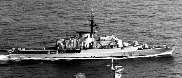 MM Carabiniere (F-581)