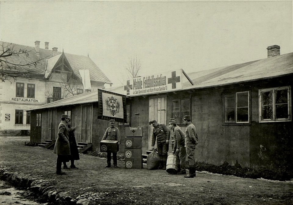 Mobile Feldhilfsstation der Österreichischen Gesellschaft vom Roten Kreuze. Garnitur 13 in Hermagor. (BildID 15469600)