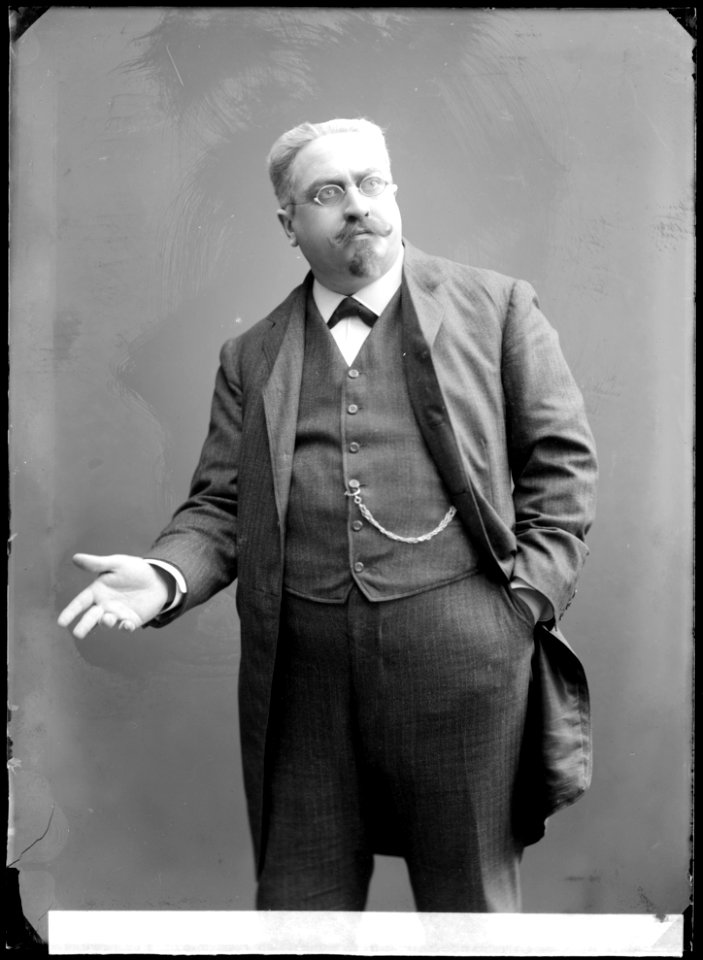 Nils Arehn in Mikael at Svenska teatern 1908 - SMV - NA051