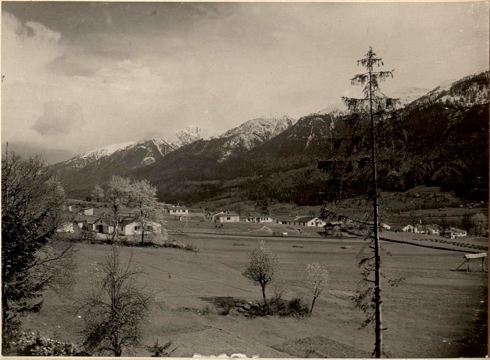 Mobiles Reservespital in Dellach,Elektrozug 215-16 LL, Ansicht des Spitales, aufgenommen am 2. Mai 1916 (BildID 15474032)