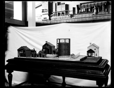 Model buildings LCCN2016891759