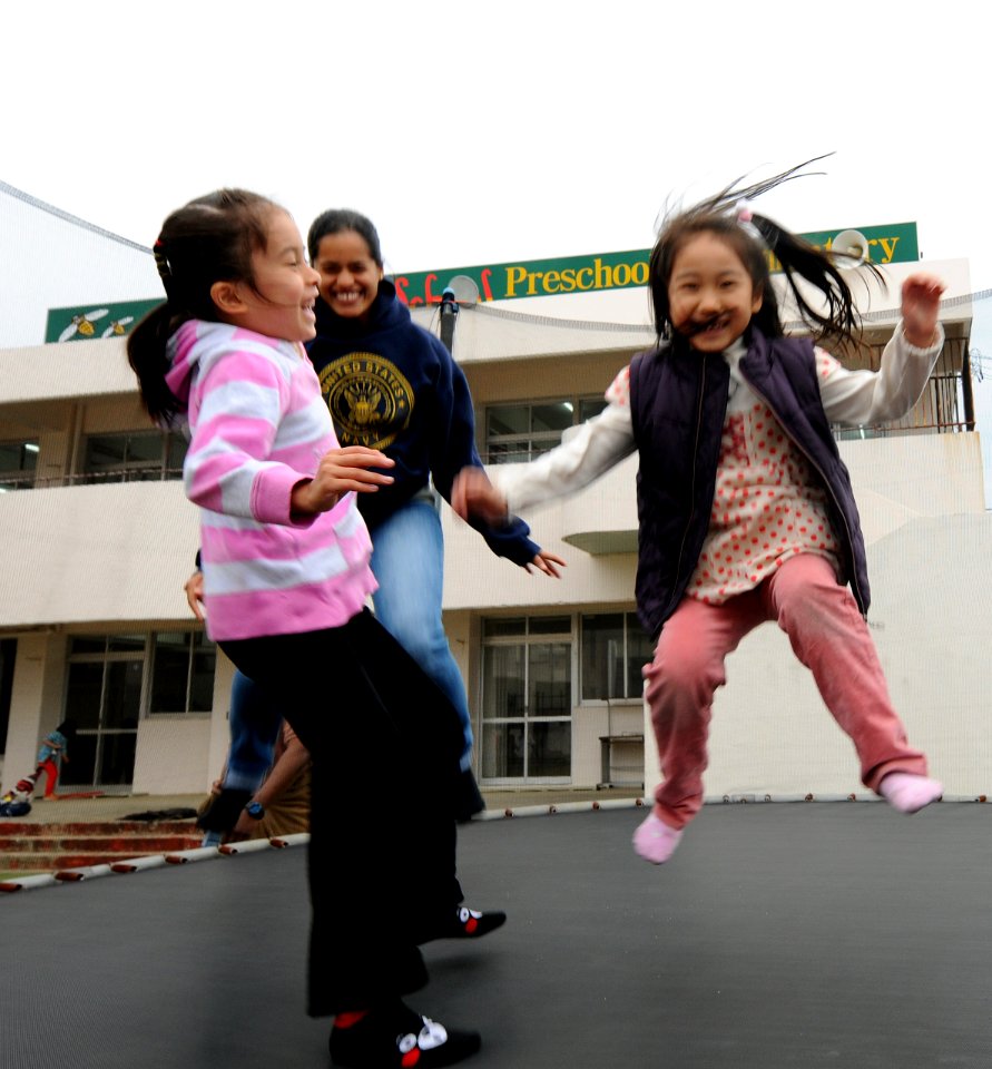 NMCB 1 DET Okinawa volunteers in local community 130307-N-EP471-036