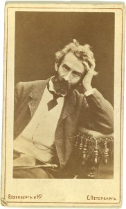 Nikolaĭ Nikolaevich Miklukho-Maklaĭ half-length portrait, facing front LCCN99615563