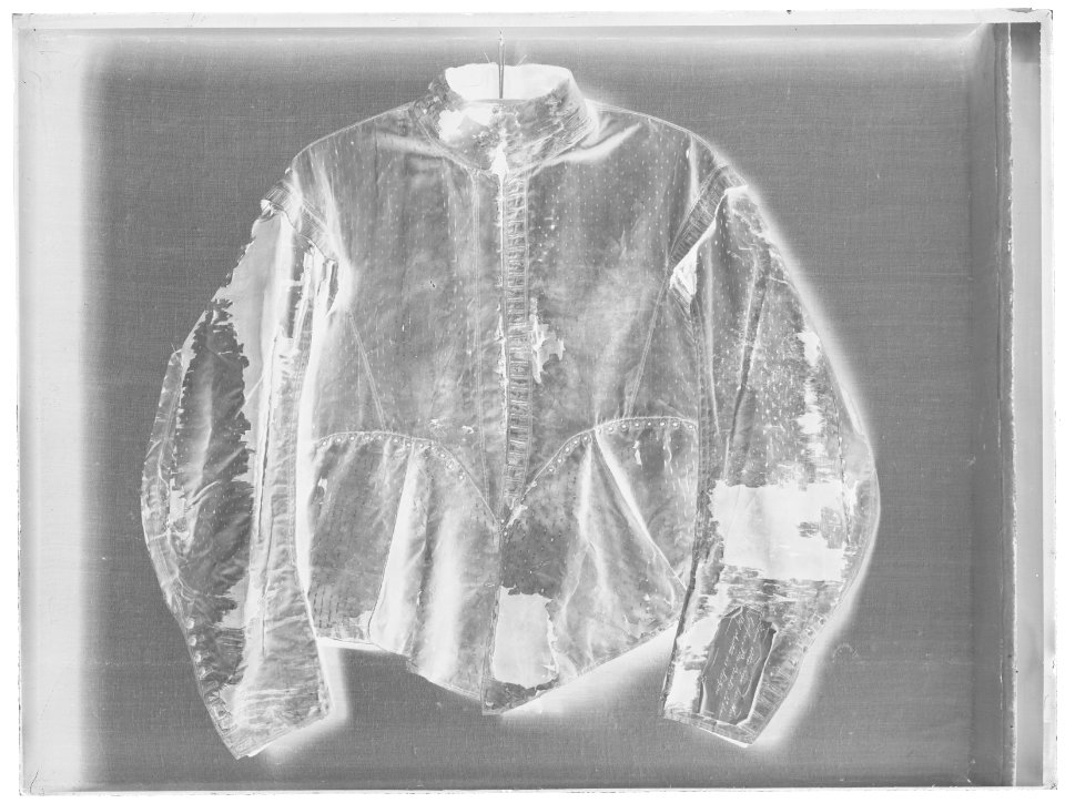 Nils Brahe d.ä tröja från Lützen 1632 - Skoklosters slott - 277-negative