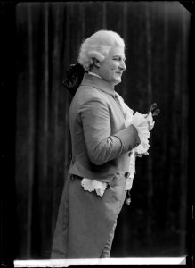 Nils Personne in Lek ej med kärleken at Dramatiska teatern 1908 - SMV - NP018