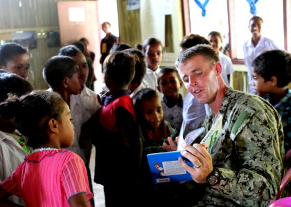 NMCB 3 Pacific Region deployment 140115-N-ZZ999-007