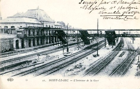 Noisy-le-Sec - L'intérieur de la Gare