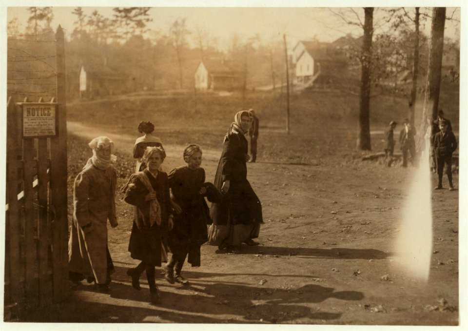 Noon-hour Indian Head Cotton Mills. Some of the girls are much younger than these. LOC nclc.01963