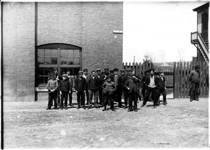 Noon hour at the Queen City Mill. About a dozen small boys like the smallest here. Names of small ones are Dorio... - NARA - 523188