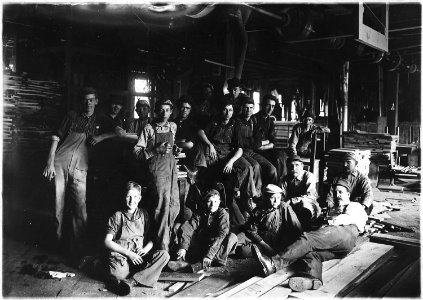 Noon hour in a furniture factory. Indianapolis, Ind. - NARA - 523073 photo