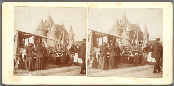 Markt op de Nieuwmarkt bij de Sint Antonieswaag - Maarten Benschop photo