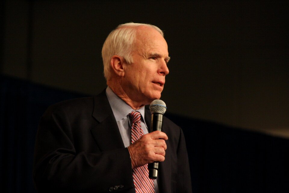 Flag usa john mccain