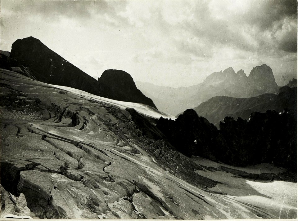 Marmolata USüd, Blick auf UGletscher DGrat, Gran Vernel und Langkofel. (BildID 15428061)