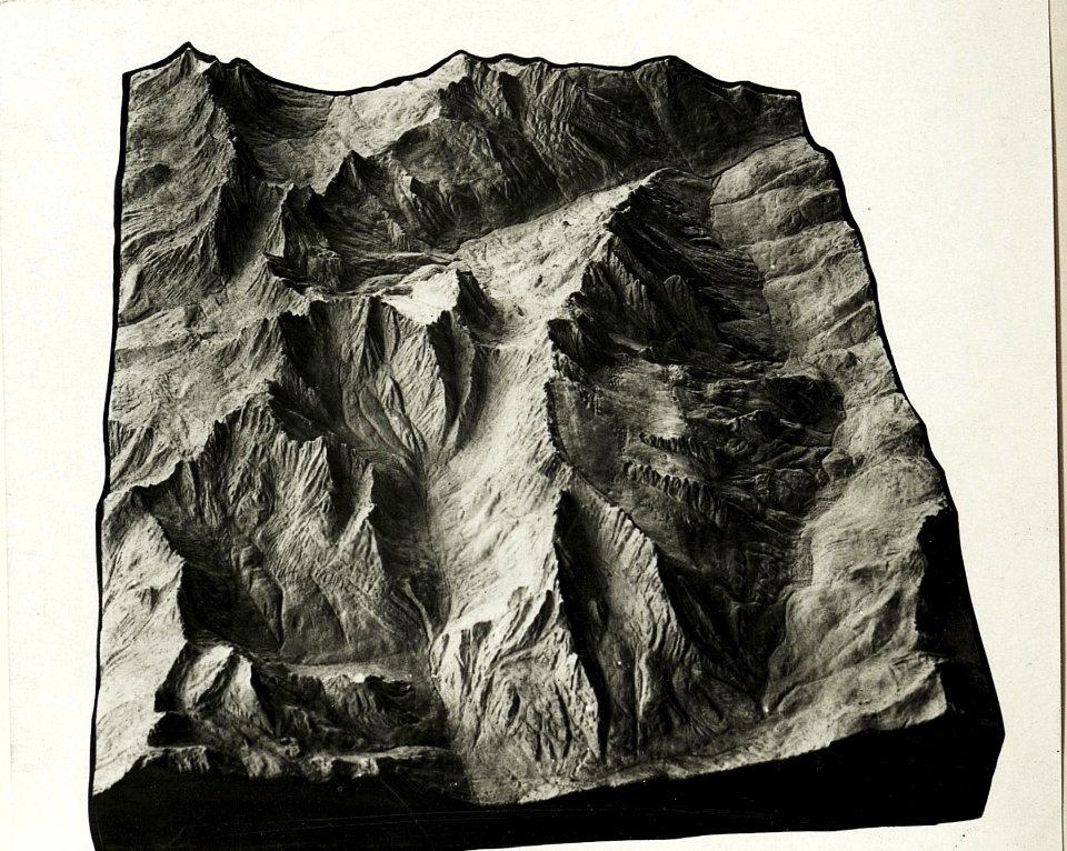 Marmolatarelief, Blick von Osten nach Westen. (BildID 15418988)