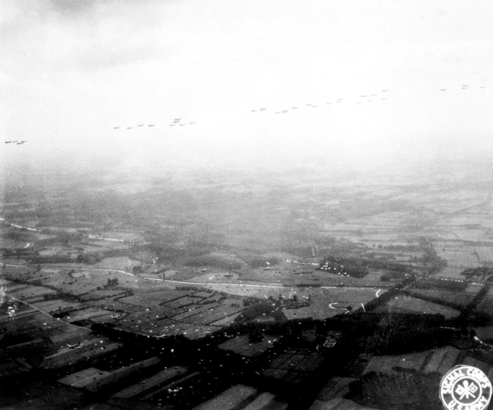 Market-Garden - Landings as seen from a plane
