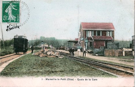 MARSEILLE le Petit - Quais de la gare photo