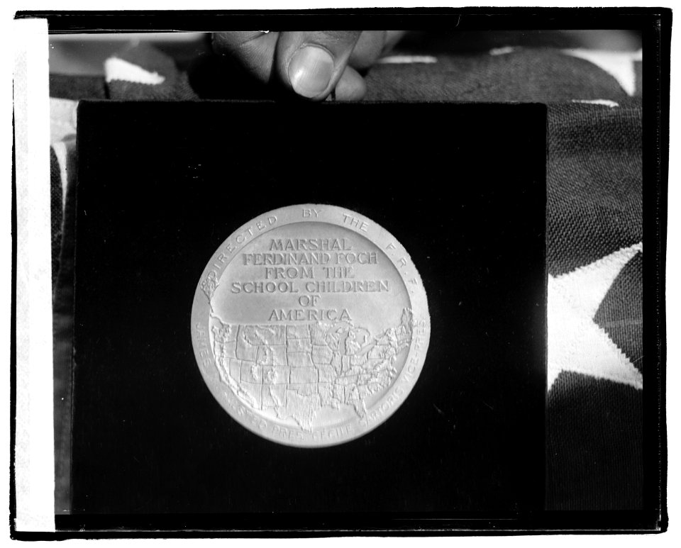 Marshal (Ferdinand) Foch (From the School Children of America) medal LOC npcc.05443