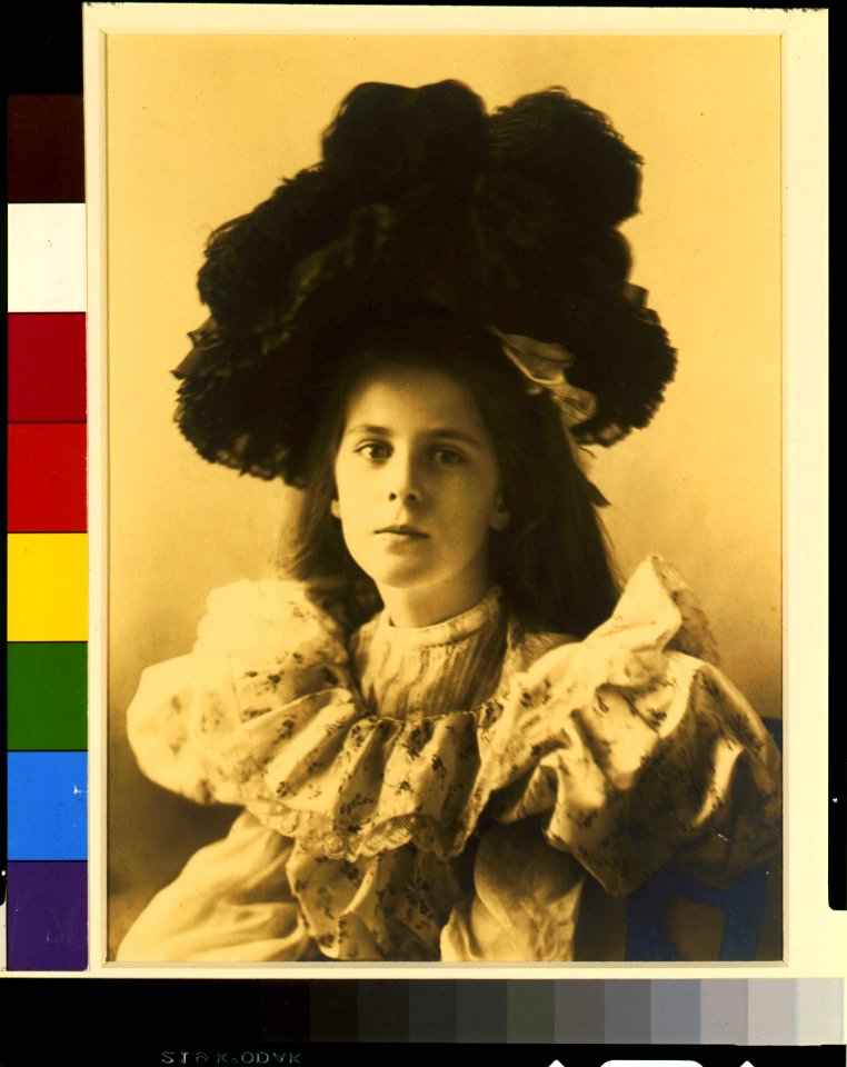 Martha Cameron, head-and-shoulders portrait, facing slightly left, wearing dark hat LCCN93504537