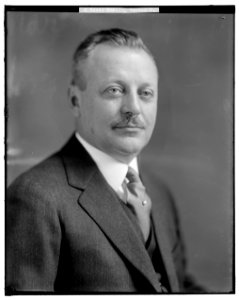MARTIN, WARREN F. LCCN2016861410
