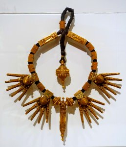 Marriage necklace, Tamil Nadu, India, Nattukottai Chettiar caste, late 1800s, gold - Dallas Museum of Art - DSC05069 photo