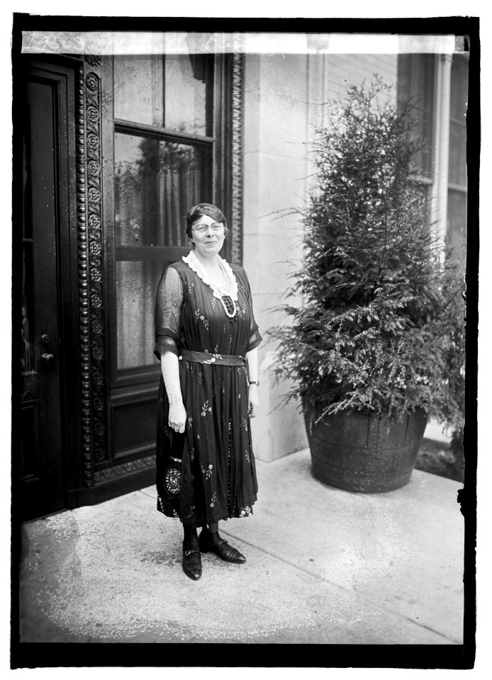 Mary A. Linsay LCCN2016846335