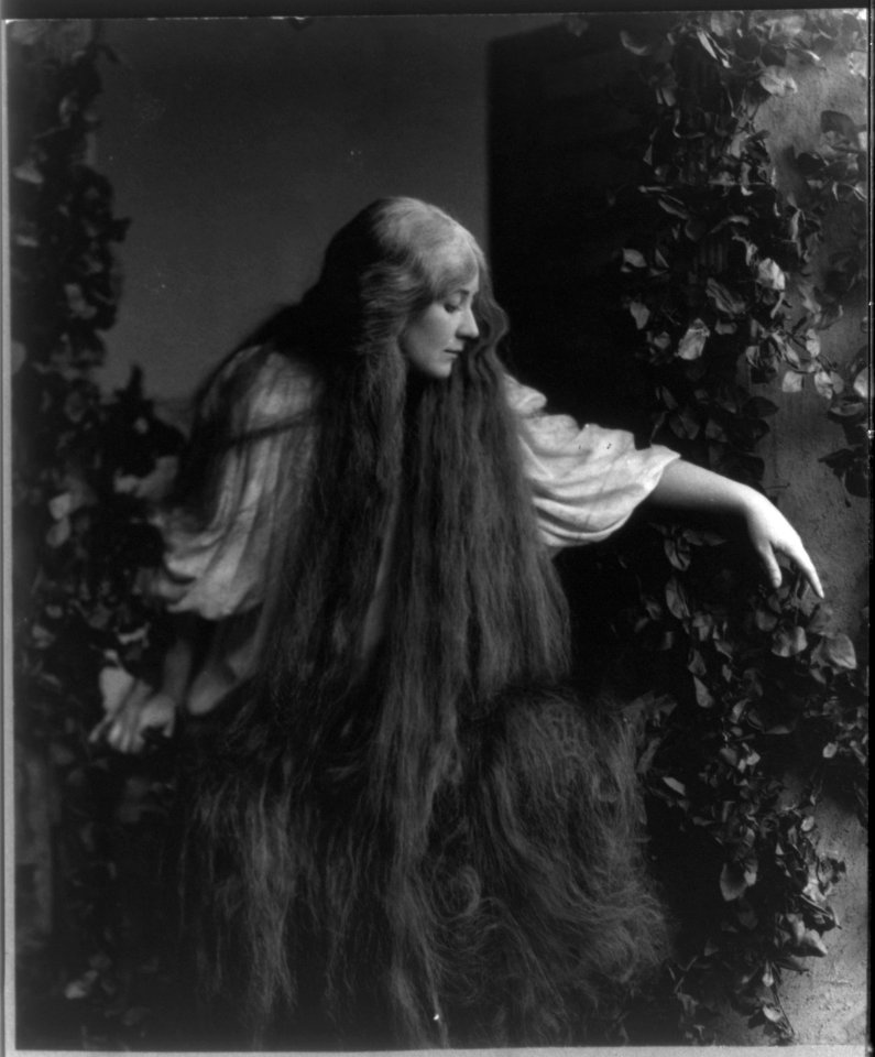 Mary Garden 1877-1967 LCCN2003665644