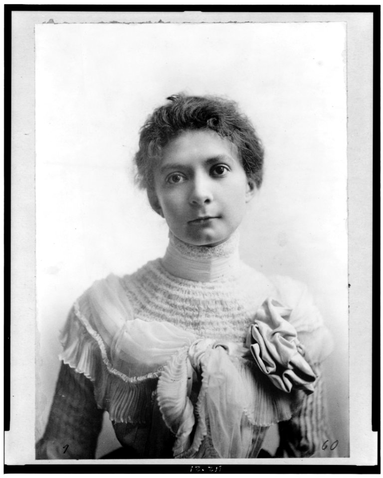 Mary Johnston, half-length portrait, facing front LCCN94510741