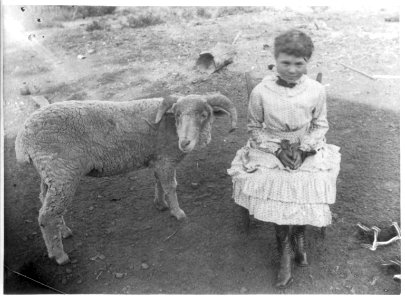 Mary and her little lamb LCCN2006677353 photo