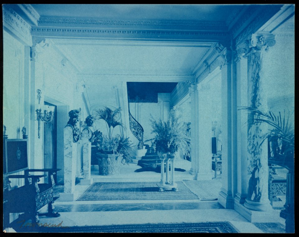 Mary Scott Townsend House, Wash., D.C.- Hallway of lobby LCCN96512804