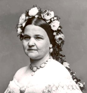 Mary Todd Lincoln cropped