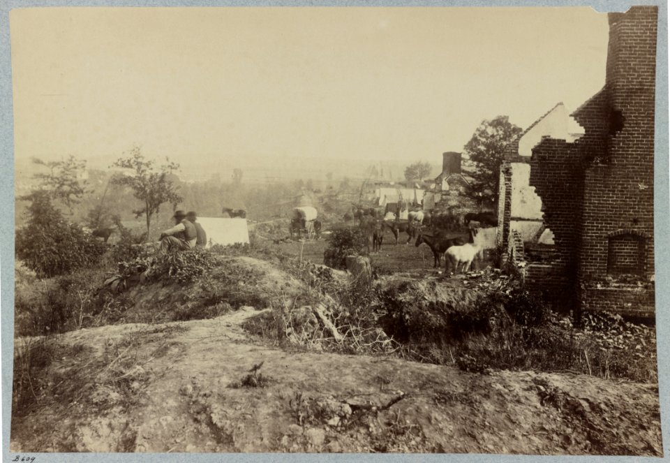 Marye's Heights, Fredericksburg, Va., Confederate fortifications LCCN2012647807