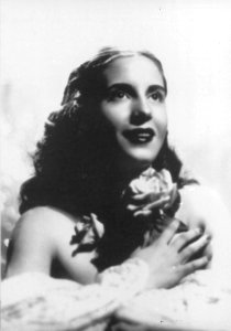 María Eva Duarte circa 1943
