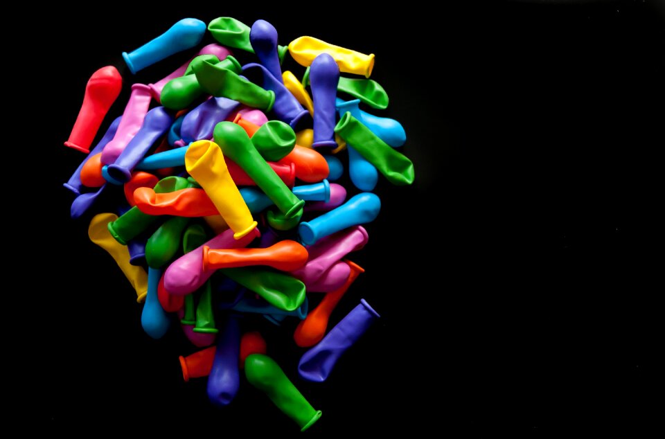 Color games colored balloons