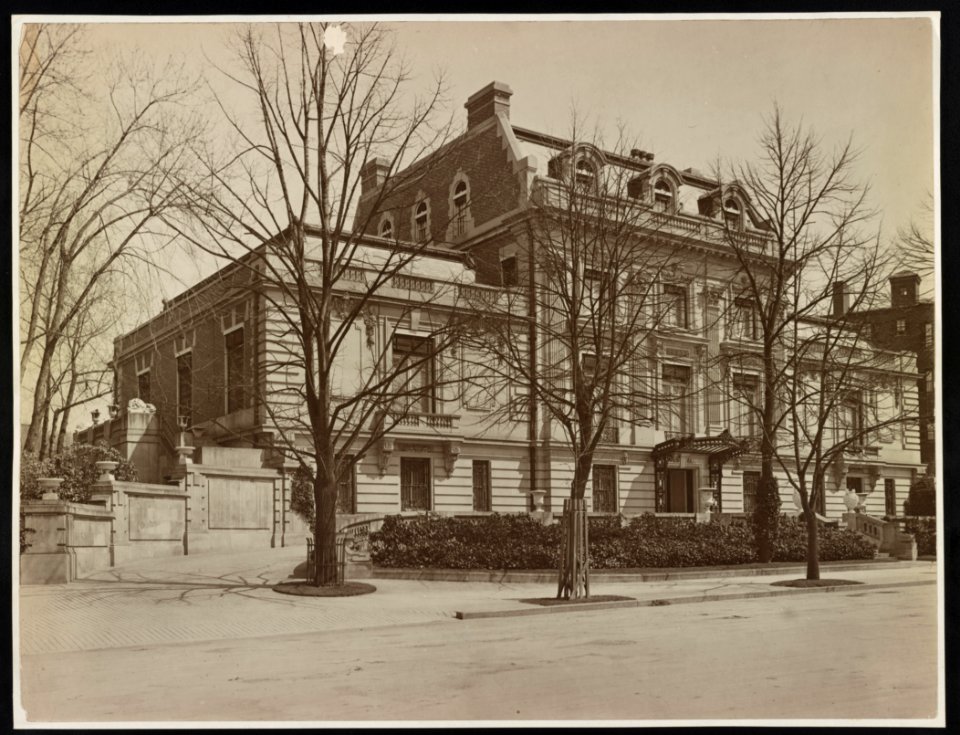 Mary Scott Townsend house, Washington, D.C. Exterior LCCN2001698338