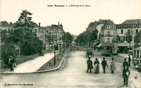 Mary-Rousselière 1076 - RENNES - L'Avenue de la Gare