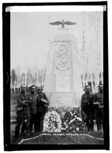 Monument erected in Siberia by Czecho-Slovak soldiers for their dead LCCN2016822066