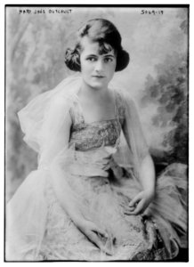 Mary Jane Outcault LCCN2014709868