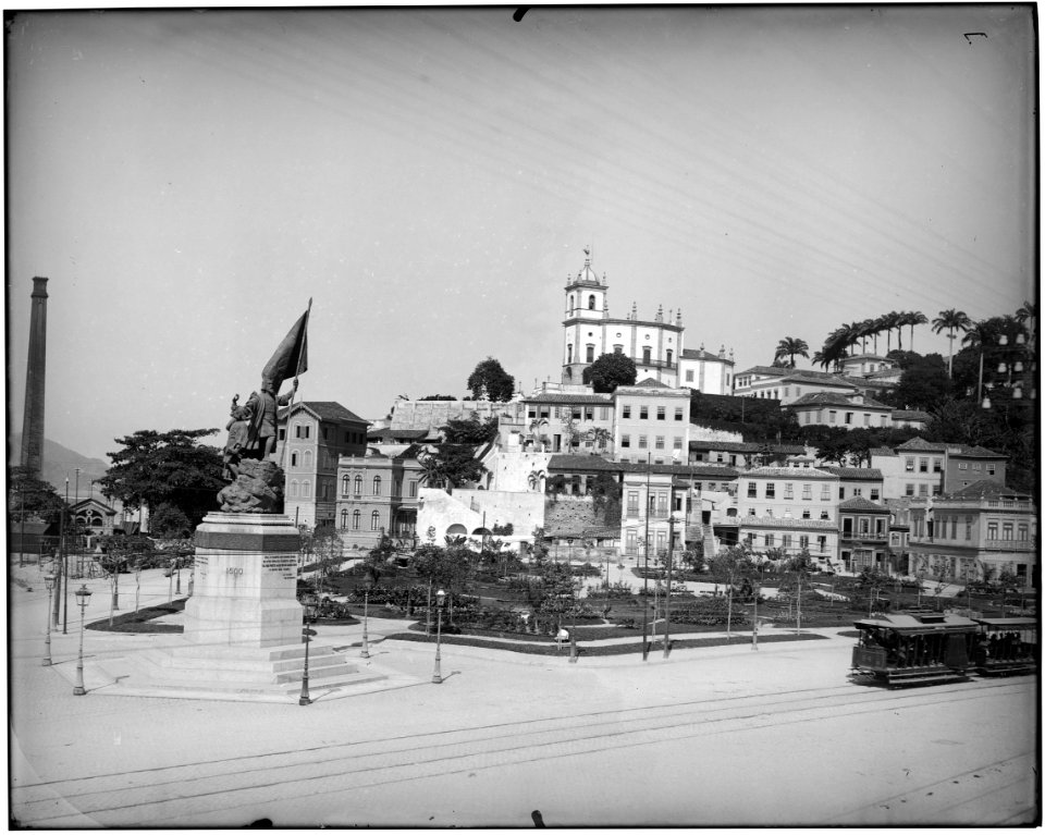 Monumento em homenagem a Pedro Álvares Cabral - 4