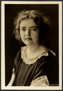 Mary Van Casteel 275033v