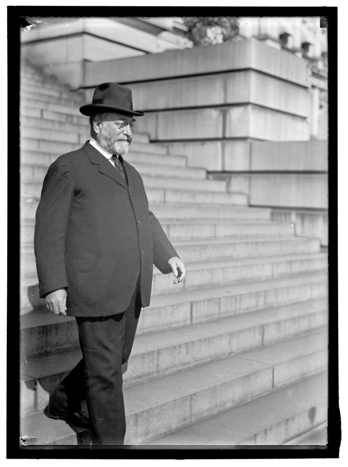 MOORE, JOHN BASSETT. COUNSELOR OF STATE DEPARTMENT LCCN2016865005