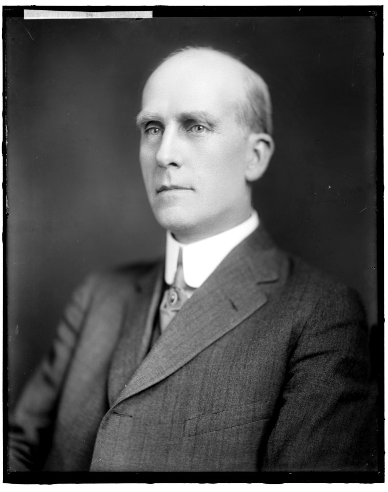 MOORE, R.B. DOCTOR LCCN2016859797