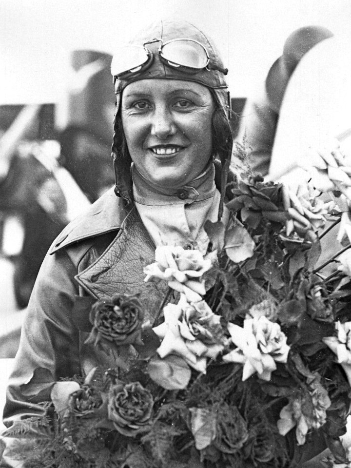 Maryse Bastié 1932b