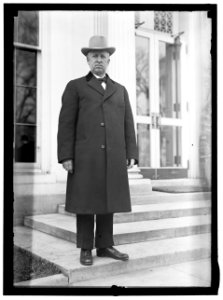 MOREHEAD, JOHN HENRY. REP. FROM NEBRASKA, 1923-1927; GOVERNOR, 1912-1916 LCCN2016864386