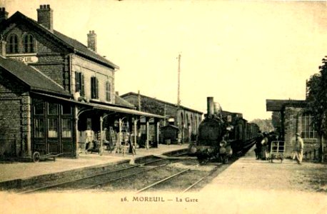 Moreuil (80), la gare (4)