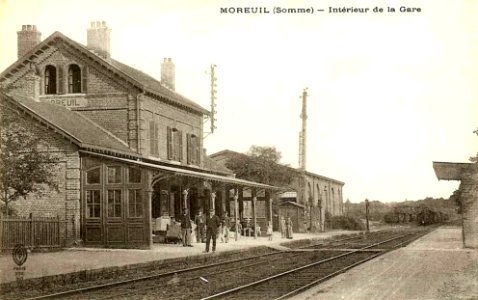 Moreuil (80), la gare